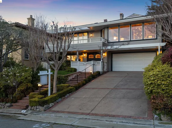 142 Beechwood Dr, Oakland, CA 94618