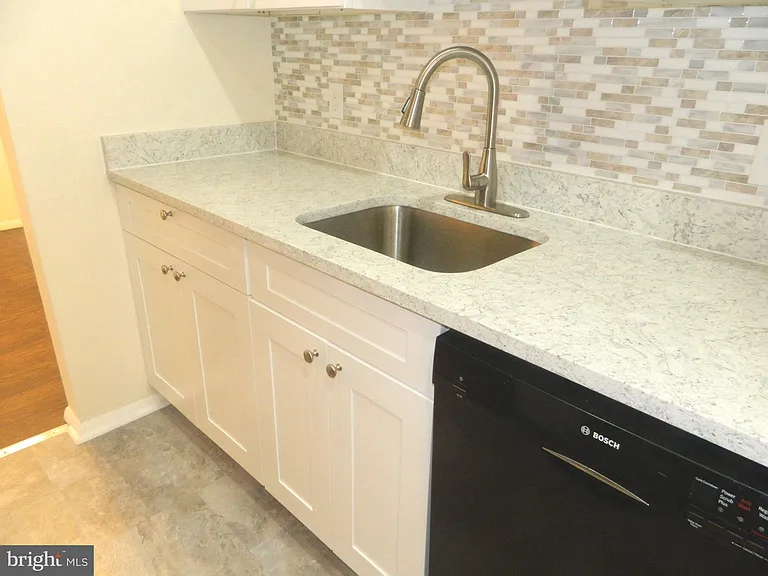 7925 Coriander Dr #12 — Photo 20
