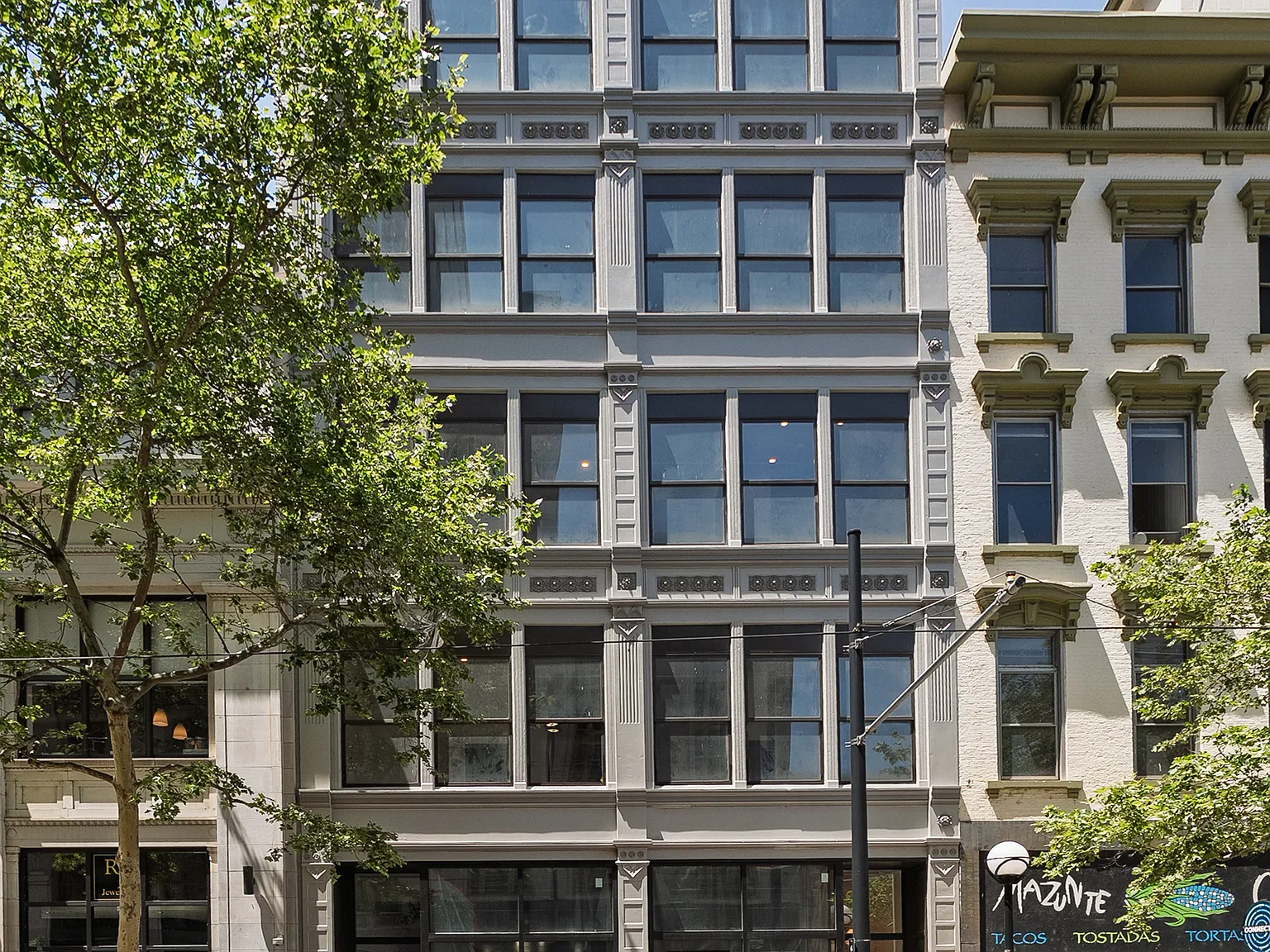 2 bed, 750 sqft, $1,850 — Photo 4