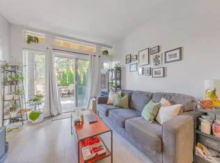 4372 Fraser St, Vancouver, BC V5V4G3