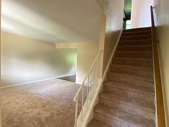 5th image of 6605 Arbordale Ave
