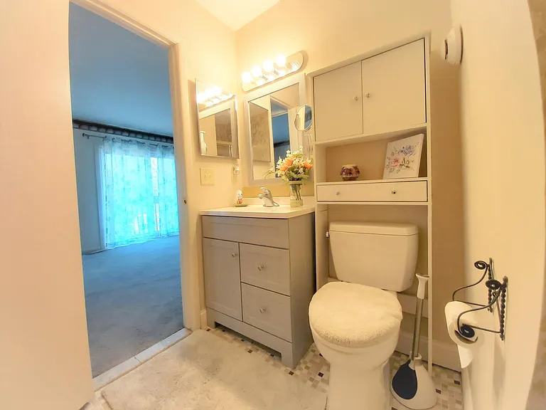 3210 Crystal Ct — Photo 18