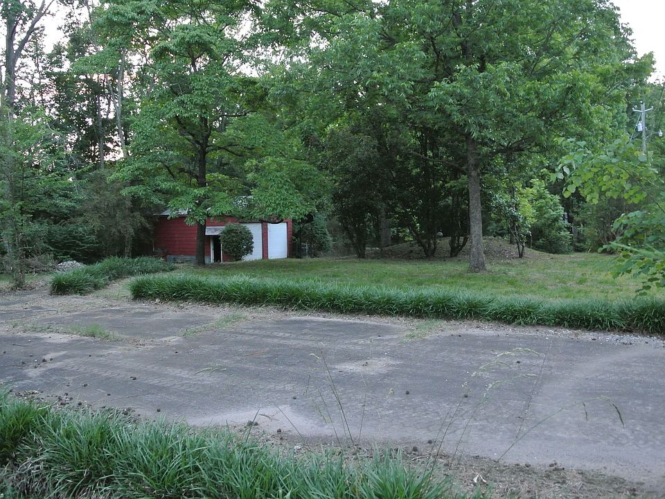Drive way to previous home 
