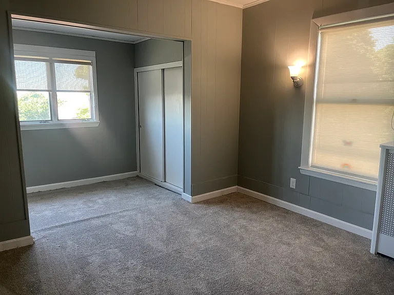 161 Garland St #2 — Photo 4