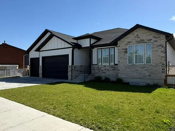 3861 S Treasure Isle Rd #214, West Valley City, UT 84119