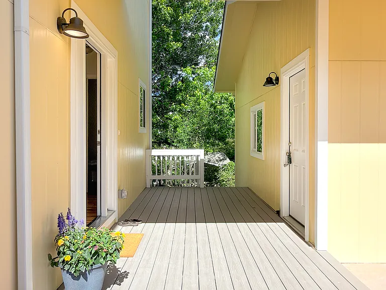 78 Haney Rd — Photo 4