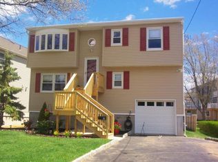 10 Leonard Ave, Leonardo, NJ 07737