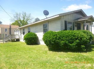 201 Bell St, Elizabeth City, NC 27909