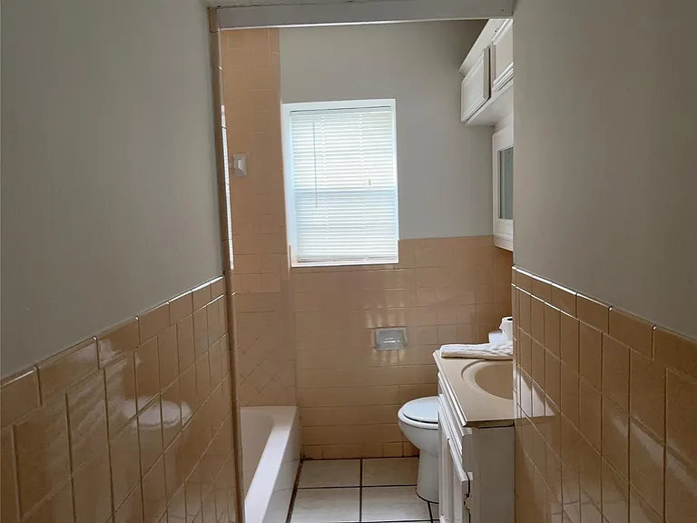 2340 Cumberland St — Photo 13