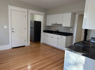 34 Ruskin St, Springfield, MA 01108