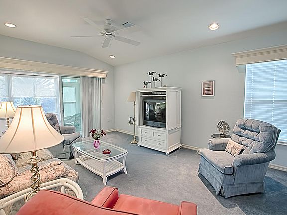 5th image of 13889 SE 94th Ct
