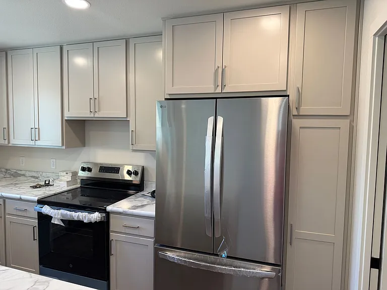 510 Howard Ave — Photo 11