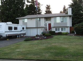 2636 Parkwood Blvd, Puyallup, WA 98374