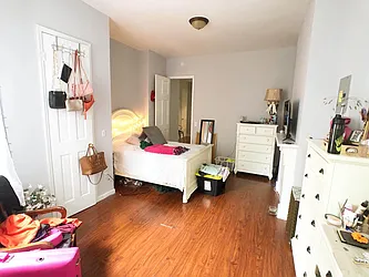 Rented by Yup Realty LLC