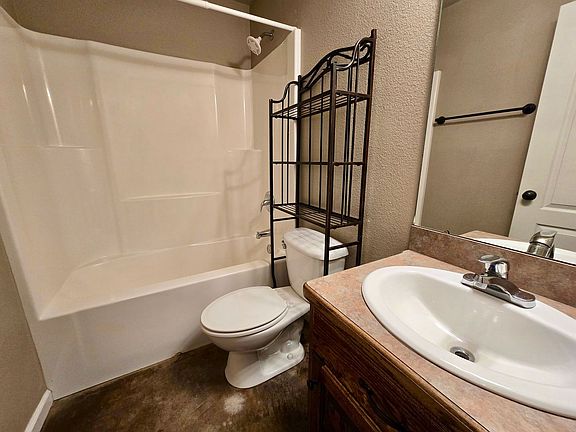 5th image of 12 Jaki Ln