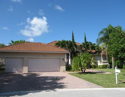 3rd image of 5715 NW 51st Mnr