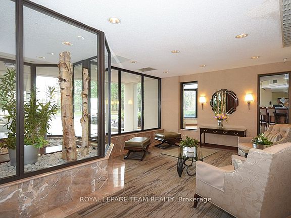 4th image of 1510 Riverside Dr #2504