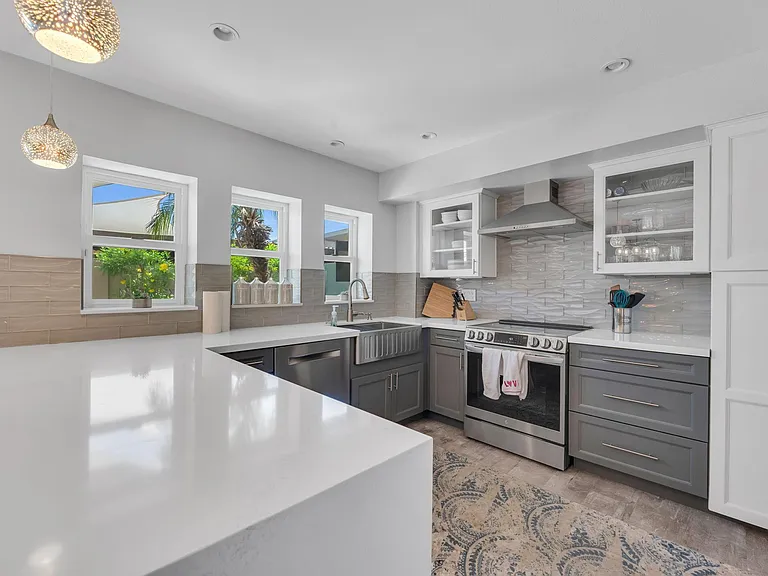 7663 E Montecito Ave — Photo 13