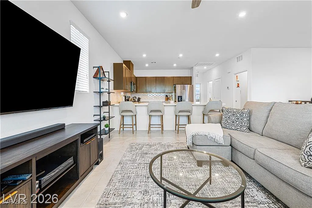 357 Ukelele Pl — Photo 4