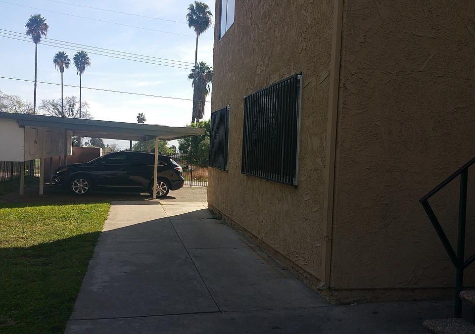 1st image of 2119 E 19th St APT B