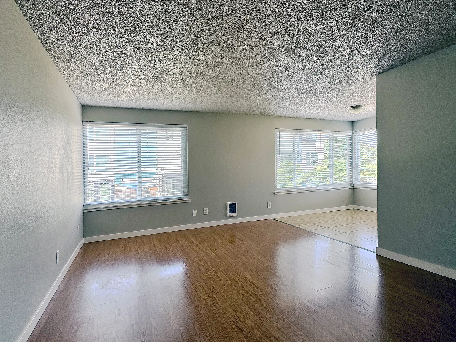 2 bed, 850 sqft, $1,650 — Photo 1