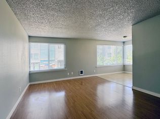 6314 34th Ave SW #201, Seattle, WA 98126