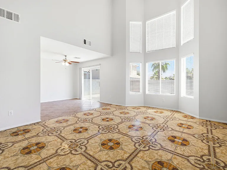 3788 Gulliver St — Photo 5