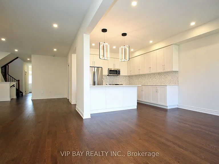 8 Tremoy Rd — Photo 11