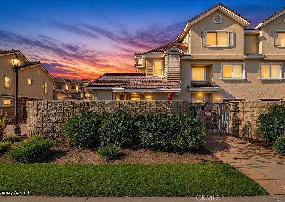 1st image of 4842 Sapphire Way