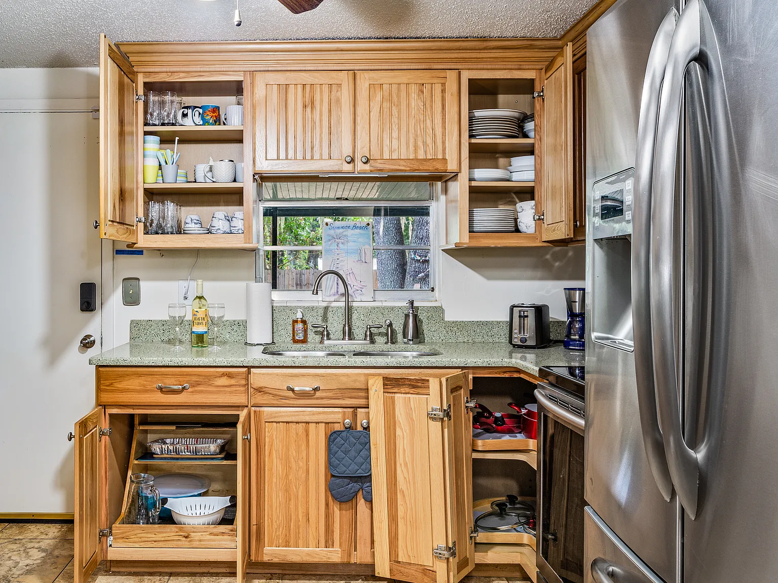 2 bed, 850 sqft, $2,900 — Photo 1