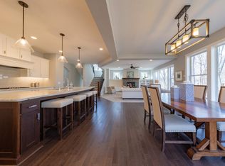 16731 Reeder Rdg, Eden Prairie, MN 55347