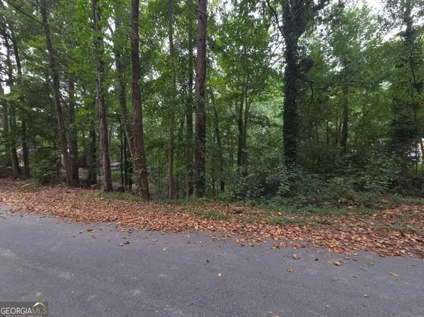 3828 Lance Dr, Flowery Branch, GA 30542