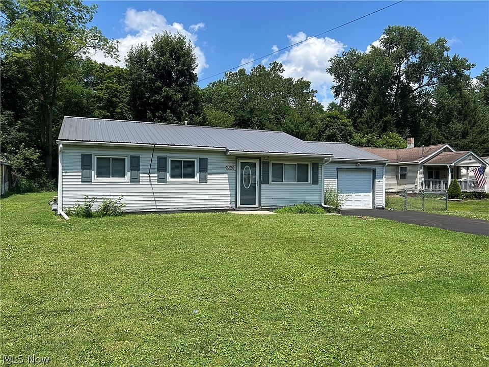 1st image of 4540 Mahoning Dr