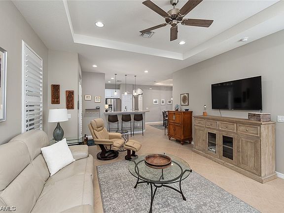4th image of 9940 Palmarrosa Way
