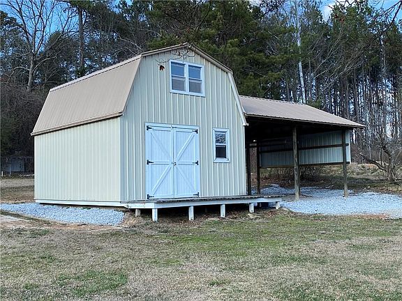5th image of 2141 Chaparral Dr