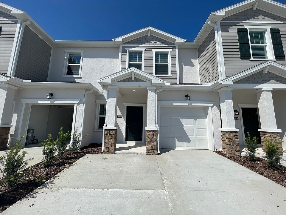 1st image of 2507 Skyline Dr