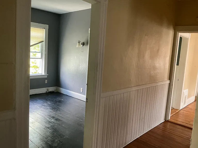 9 Grove St #3 — Photo 6
