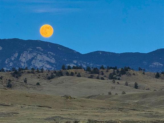 4th image of 391 Gulch Road