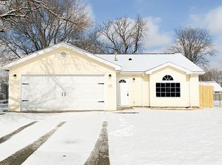 214 E 16th St, Junction City, KS 66441