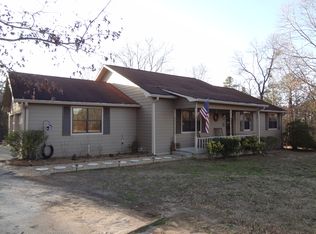 982 Shawnee Cir, Byron, GA 31008