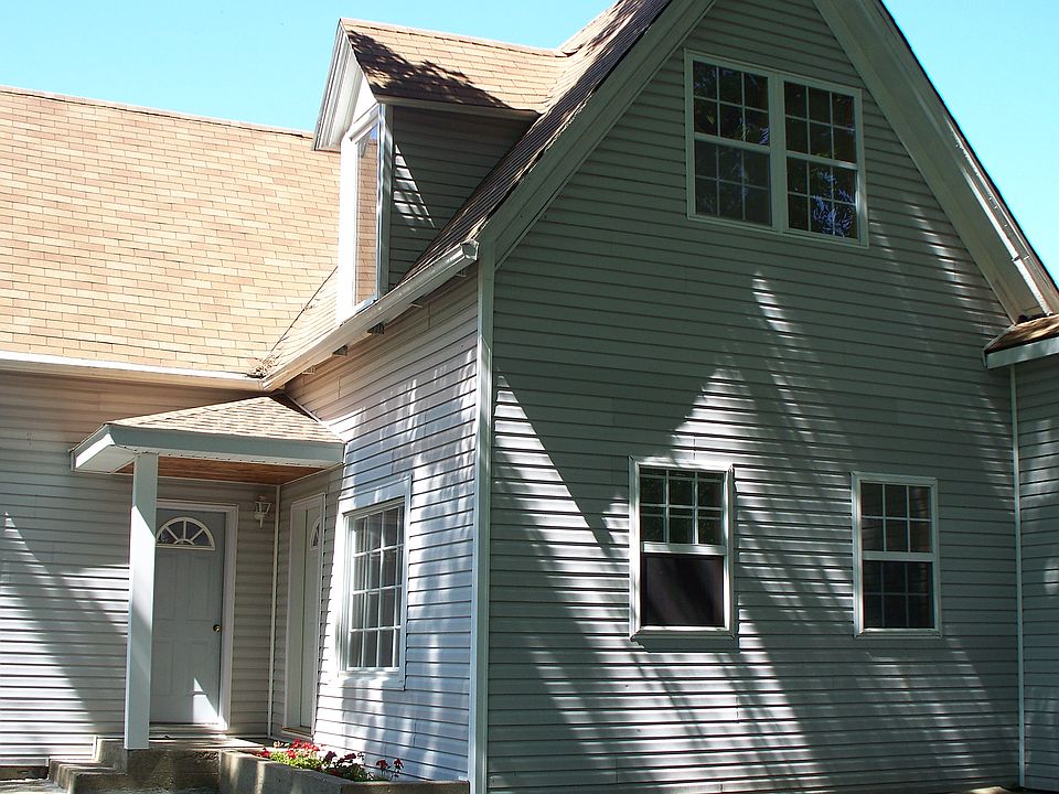1st image of 513 N Water St