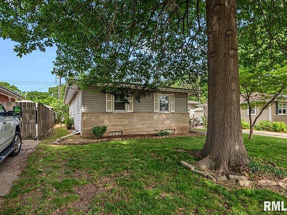 3rd image of 29 Longbow Ln