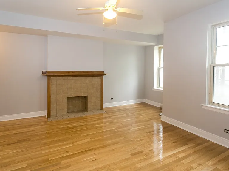 4450 N Sheridan Rd #2 — Photo 6