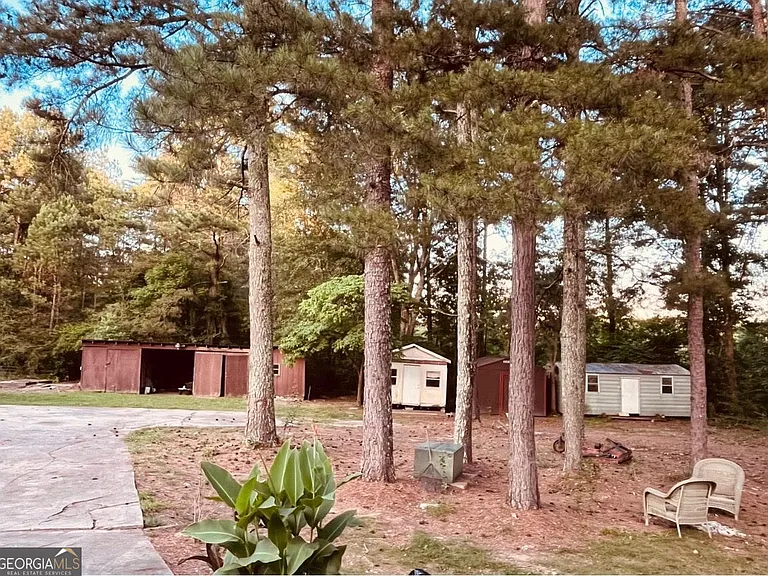 559 Stringer Rd — Photo 4