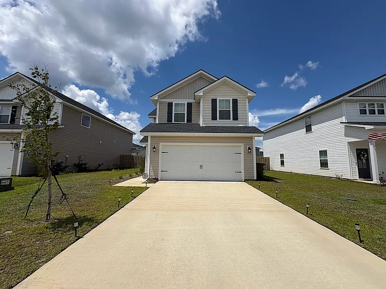248 Buckingham Dr — Photo 1
