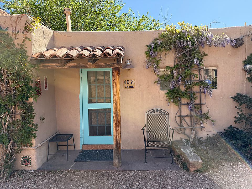 1018 Casita Front Door