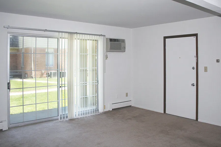 1 bed, 765 sqft, $1,225 — Photo 3