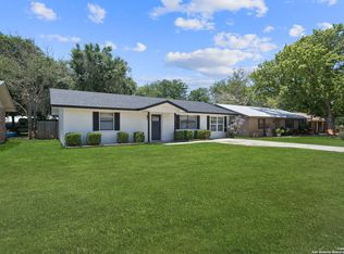 121 Ace Ranch Rd, Kerrville, TX 78028