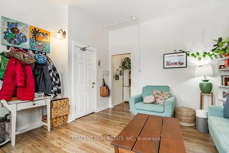 2 bed, $1,675 — Photo 3