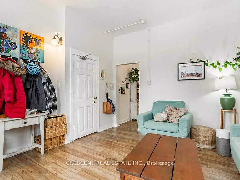 265 Barrie Rd #3 — Photo 3